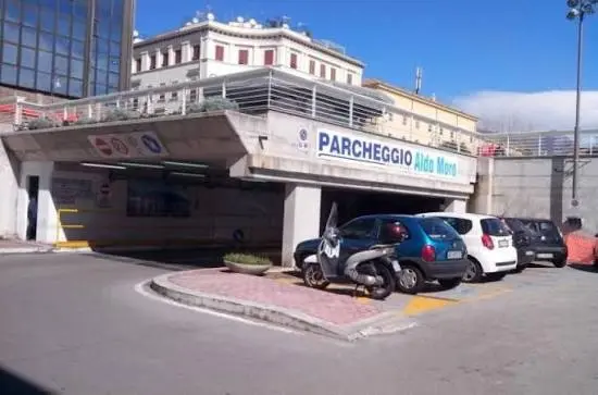 Parcheggio multipiano di via Aldo Moro a Formia